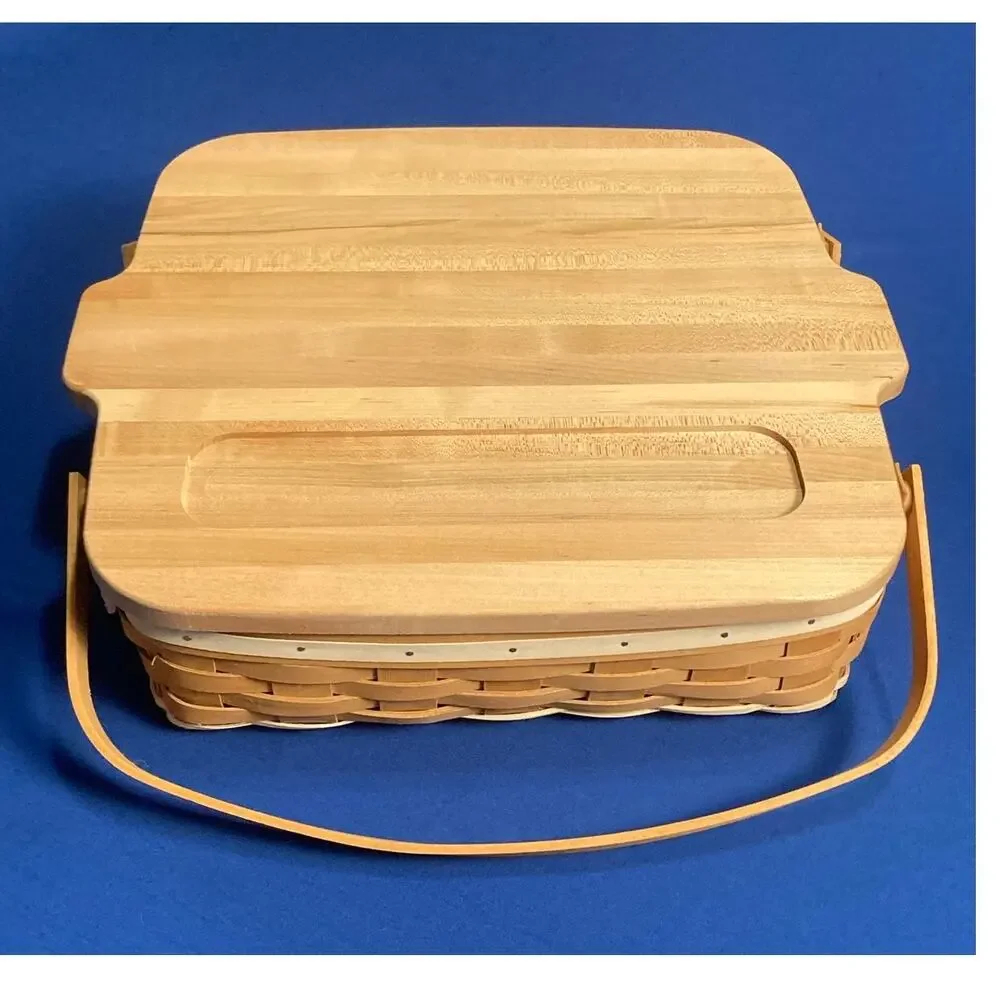 Longaberger 2010 Gourmet Basket with Butcher Block Lid and Protector WoodCrafts